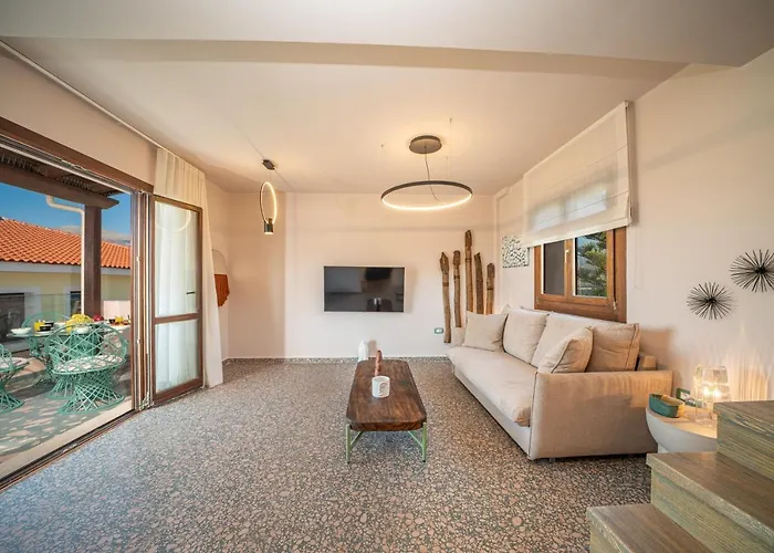Pink Panther Maisonette Suite